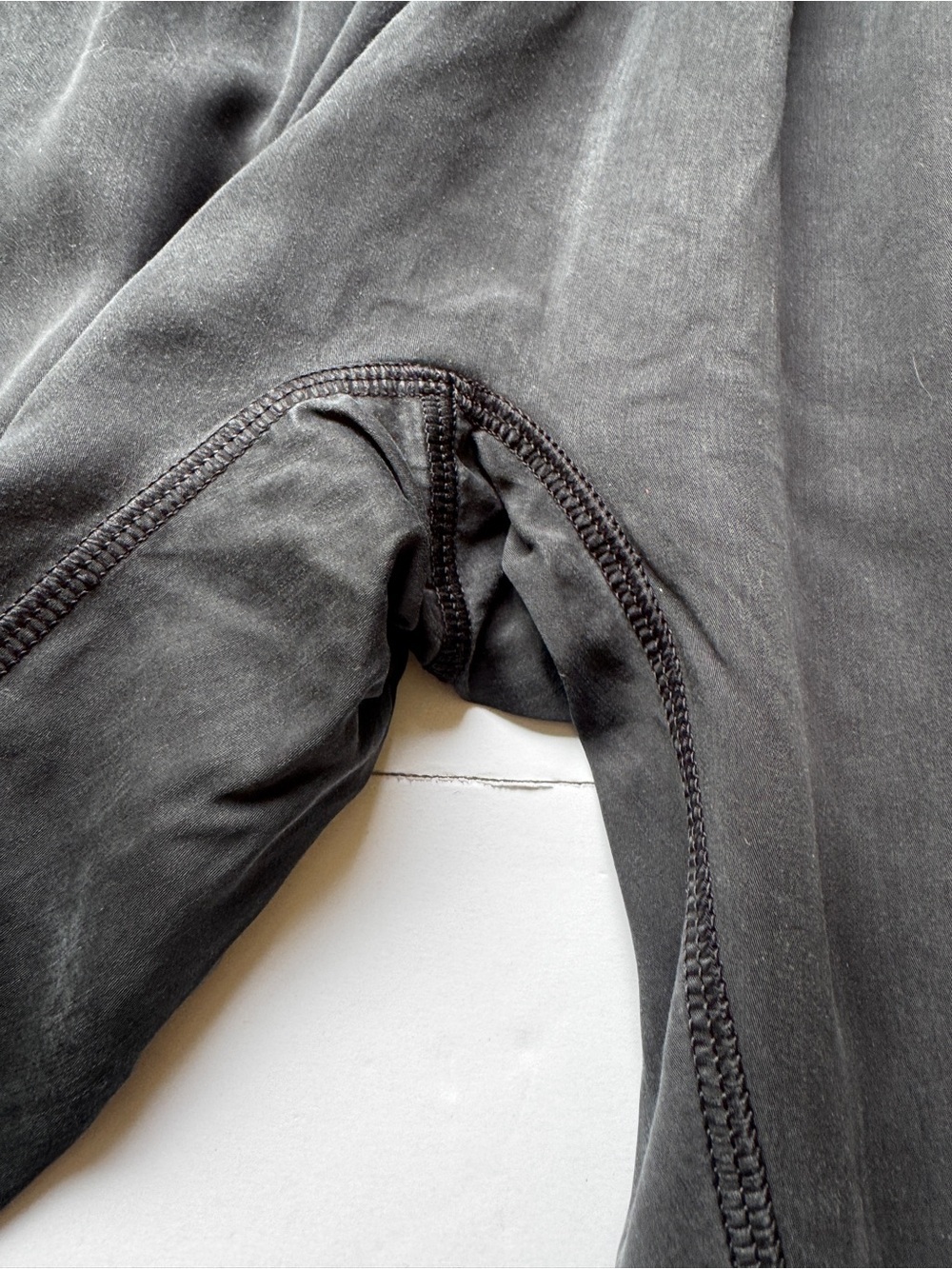 Lululemon Post Power Crop Black Pants Drop Crotch Joggers Trousers Sz 8 - Picture 12 of 16